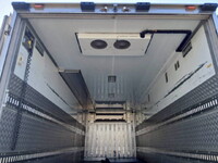 ISUZU Forward Refrigerator & Freezer Truck TKG-FRR90T2 2018 565,032km_36