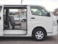 TOYOTA Hiace Box Van 3BF-TRH200V 2023 23,850km_7