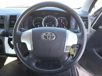 TOYOTA Hiace Box Van CBA-TRH214W 2019 62,500km_30