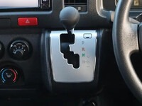 TOYOTA Hiace Box Van CBF-TRH200V 2019 19,088km_30