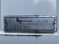 ISUZU Elf Panel Van TKG-NHR85AN 2013 187,893km_18