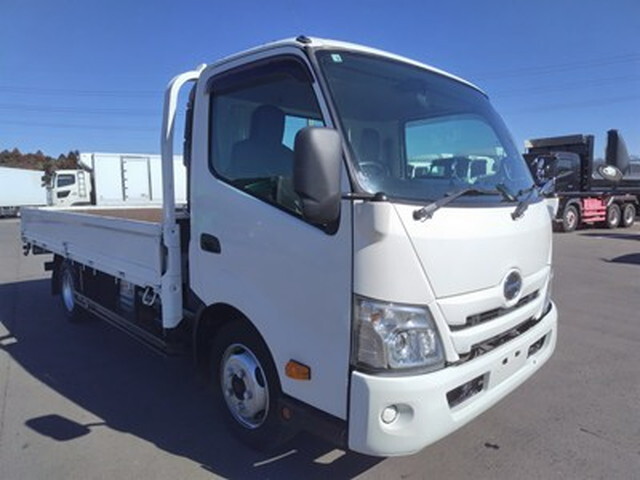 HINO Dutro Flat Body 2RG-XZU710M 2020 50,899km_1