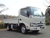 HINO Dutro Flat Body 2KG-XZU605M 2024 195km_1