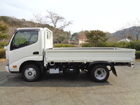 HINO Dutro Flat Body 2KG-XZU605M 2024 195km_9