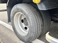 ISUZU Elf Aluminum Wing TRG-NPR85AR 2015 197,000km_18