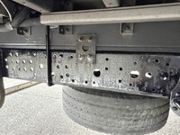 ISUZU Elf Aluminum Wing TRG-NPR85AR 2015 197,000km_22