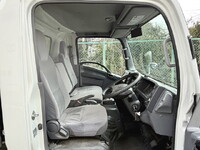 ISUZU Elf Aluminum Wing TRG-NPR85AR 2015 197,000km_27