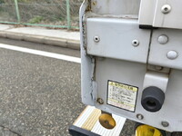 ISUZU Elf Aluminum Wing TRG-NPR85AR 2015 197,000km_38