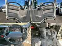 ISUZU Elf Aluminum Van TKG-NMR85AN 2013 326,639km_19