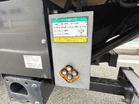 ISUZU Elf Aluminum Van TRG-NMR85AN 2016 235,000km_12