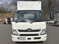 HINO Dutro Reefer Van TKG-XZU710M 2018 282,000km_3
