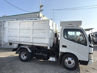 TOYOTA Dyna Container Carrier Truck PB-XZU301 2006 62,000km_8