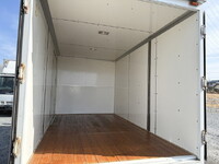 ISUZU Elf Panel Van TRG-NLR85N 2018 148,300km_11