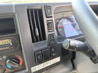 ISUZU Elf Panel Van TRG-NLR85N 2018 148,300km_33