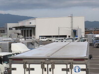 ISUZU Giga Refrigerator & Freezer Truck QKG-CYL77B 2017 843,000km_8