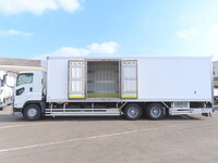 ISUZU Giga Refrigerator & Freezer Truck QKG-CYL77B 2017 757,500km_28