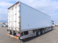 ISUZU Giga Refrigerator & Freezer Truck QKG-CYL77B 2017 757,500km_4
