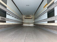 ISUZU Forward Refrigerator & Freezer Truck 2PG-FTR90V2 2020 200,889km_18