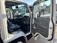 ISUZU Elf Vacuum Truck TPG-NKR85N 2015 246,235km_31