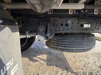 ISUZU Elf Aluminum Wing TRG-NPR85AN 2019 87,250km_19