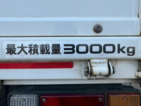 MAZDA Titan Flat Body TRG-LKR85A 2017 223,961km_17