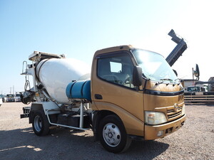 HINO Dutro Mixer Truck BDG-XZU304E 2008 128,053km_1