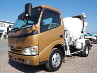 HINO Dutro Mixer Truck BDG-XZU304E 2008 128,053km_3