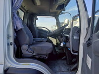 ISUZU Forward Refrigerator & Freezer Truck 2PG-FRR90T2 2018 670,958km_22