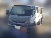 HINO Dutro Double Cab TKG-XZU605M 2015 147,608km_3