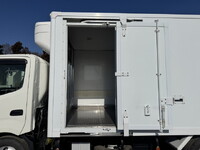 TOYOTA Toyoace Refrigerator & Freezer Truck TKG-XZU710 2016 229,412km_6