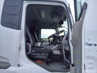 UD TRUCKS Quon Trailer Head QKG-GK6XAD 2016 750,996km_12