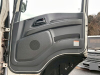 ISUZU Giga Aluminum Wing QPG-CYJ77B 2016 644,000km_11