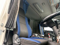 ISUZU Giga Aluminum Wing QPG-CYJ77B 2016 644,000km_5