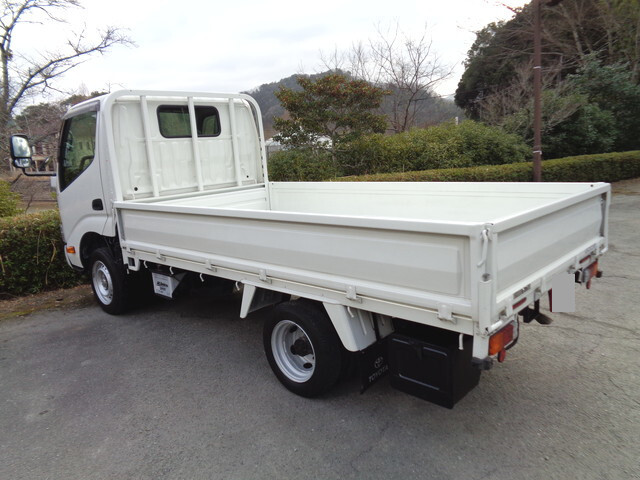 Toyoace Flat Body_2