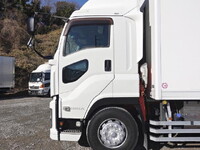 ISUZU Giga Refrigerator & Freezer Truck QPG-CYL77B 2017 1,197,000km_12