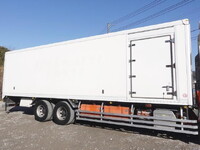 ISUZU Giga Refrigerator & Freezer Truck QPG-CYL77B 2017 1,197,000km_7