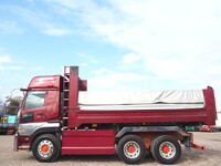 UD TRUCKS Quon Dump QKG-CW5XL 2015 502,891km_6
