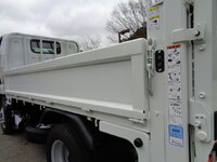 MITSUBISHI FUSO Canter Flat Body 2RG-FBAV0 2025 213km_17