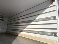 ISUZU Forward Refrigerator & Freezer Truck 2PG-FRR90T2 2022 203,350km_10