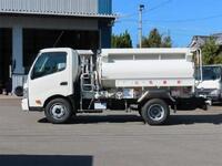 HINO Dutro Tank Lorry 2KG-XZU700M 2024 2,000km_3