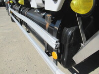 ISUZU Giga Aluminum Wing QKG-CYJ77A 2015 636,700km_38