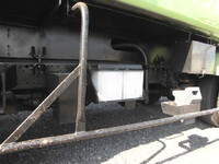 ISUZU Elf Garbage Truck BKG-NMR85N 2011 87,577km_15