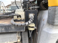 UD TRUCKS Quon Trailer Head ADG-GW4XLG 2009 322,000km_14