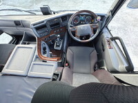 UD TRUCKS Quon Trailer Head 2PG-GK5AAB 2022 165,000km_19