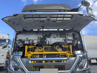 UD TRUCKS Quon Trailer Head 2PG-GK5AAB 2022 165,000km_6