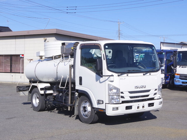 ISUZU Elf Vacuum Truck TKG-NPR85YN 2017 196,000km