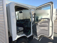 ISUZU Elf Aluminum Van TRG-NMR85N 2015 218,676km_20