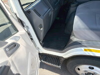 ISUZU Elf Aluminum Van TRG-NMR85N 2015 218,676km_22