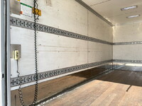 ISUZU Elf Aluminum Van TRG-NMR85N 2015 218,676km_26