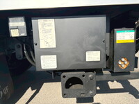 ISUZU Elf Aluminum Van TRG-NMR85N 2015 218,676km_31